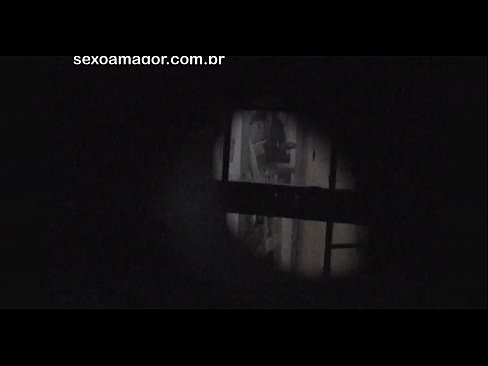 ❤️ 블론디는 중공 벽돌 뒤에 숨겨진 이웃 뱃사공에 의해 비밀리에 비디오에 녹화됩니다. ❤️❌ 포르노 fb 우리 ko.dreamypassionjourney.ru ☑